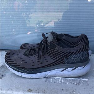 Hoka One One Clifton 5 Knit Men’s Gray Athletic Running Shoes Size 10